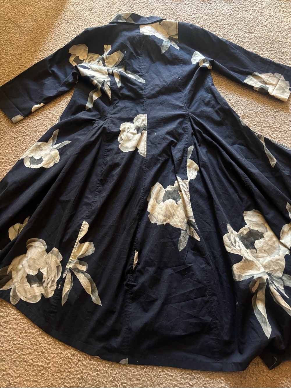 Alembika RENEE ASYMMETRICAL SHIRTDRESS, ROSES Size 2 - Picture 5 of 9